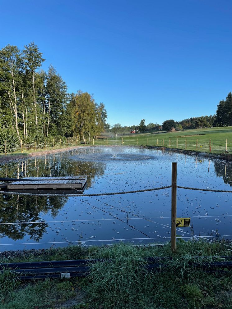 Väddö Golfklubb, damm och bevattningssystem med återanvändning av renat avloppsvatten.