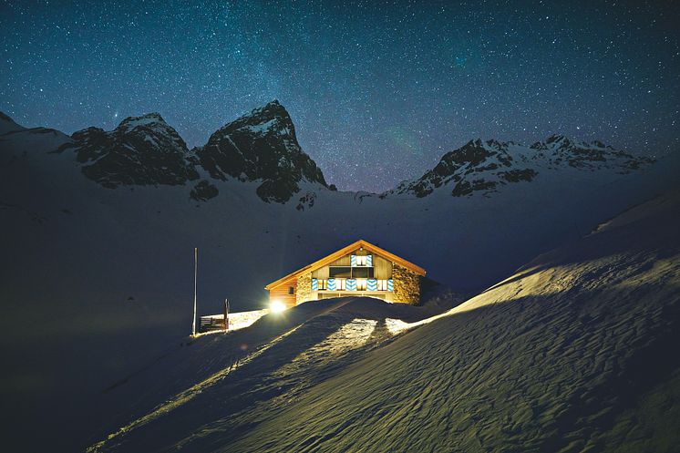 Guarda Tuoi Hütte Nachthimmel 