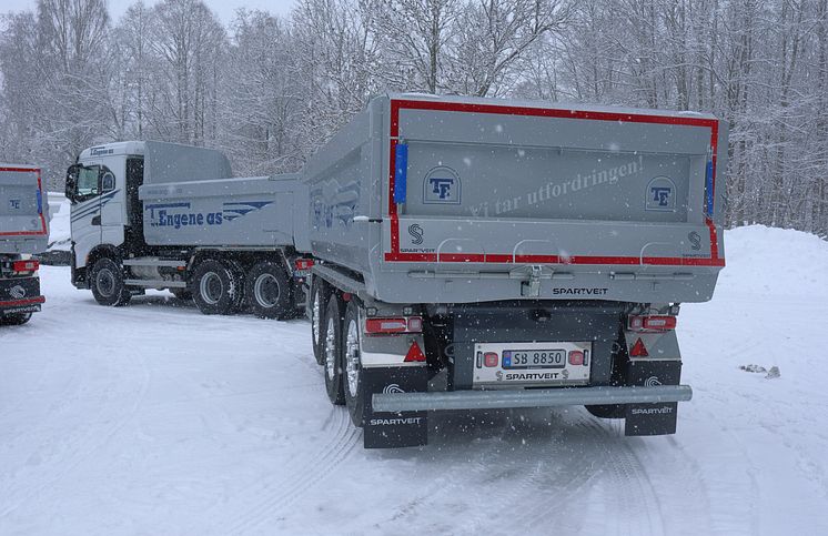 Engene-IVECO lastebil