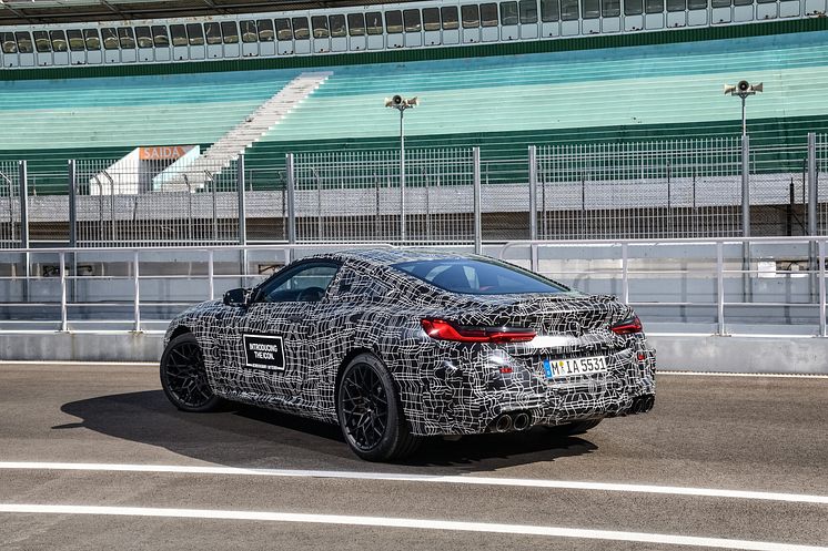 Helt nye BMW M8 Coupé