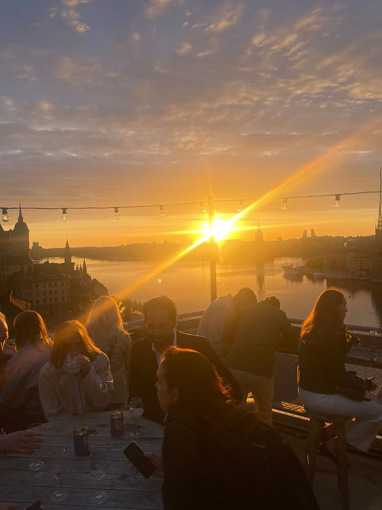 Skybar.jpg