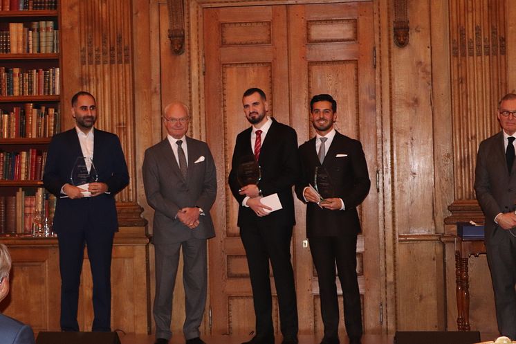 Poyan Karimi with H.M. Carl XVI Gustaf and the other prize winners Nami Zarringhalam and Ali Meamar.JPG