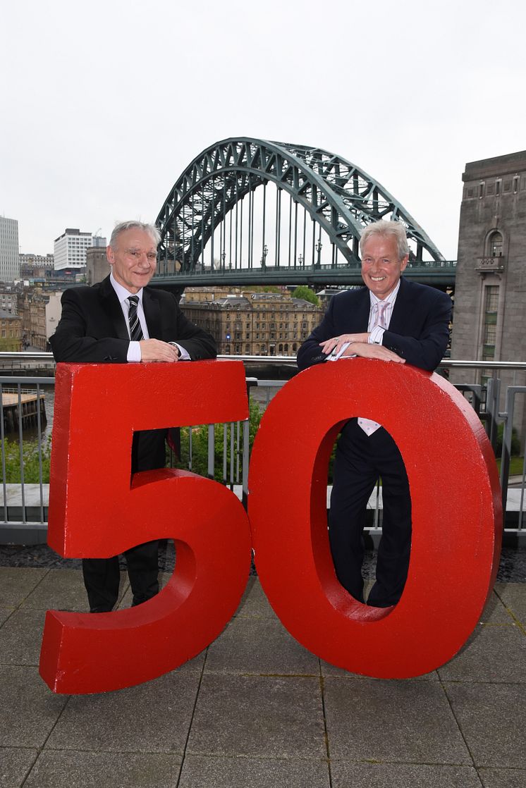 Roy Bellaries (l) with Kevin Carr