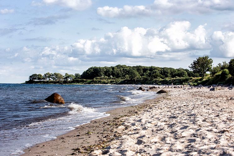 Strand und Steilküste Staberhuk