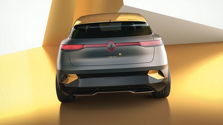 RENAULT_MEGANE_eVISION_11_0810_02_Embargo Oct. 15th 5.30 pm Paris Time.jpg