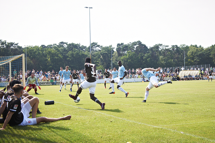 #congstarfanchallenge: F.C. Teutonia Ottensen vs. FC St. Pauli