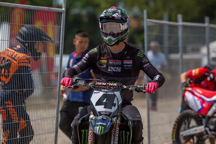 2019091602_008xx_MXGP_Rd18_トヌス選手_4000