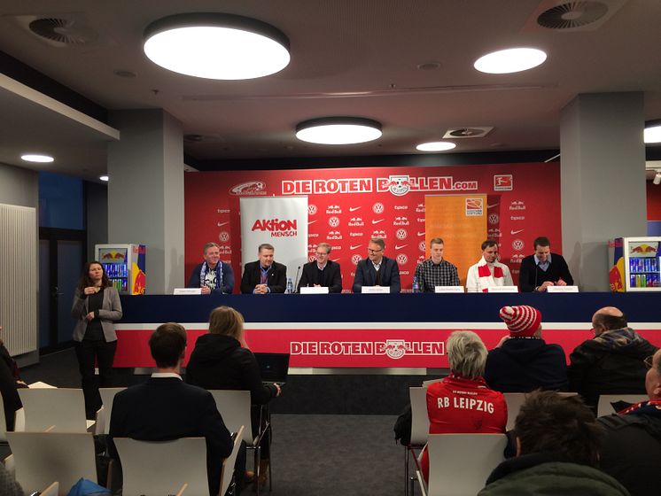 Barrierefrei ins Stadion/Pressekonferenz