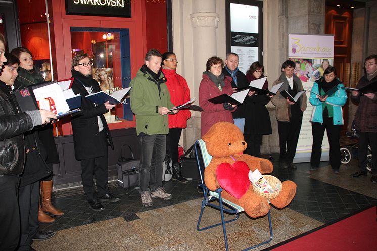 Erfolgreicher Bärenherz-Weihnachtsbasar 2016: Rückblick in Bildern