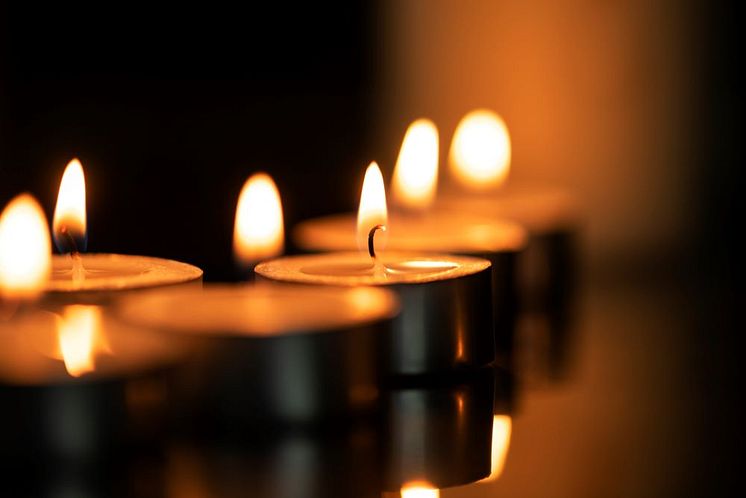 diwali-candle-background-aesthetic-flame-image