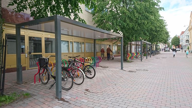 Cykelställ, modell Arc under tak, Nyköping