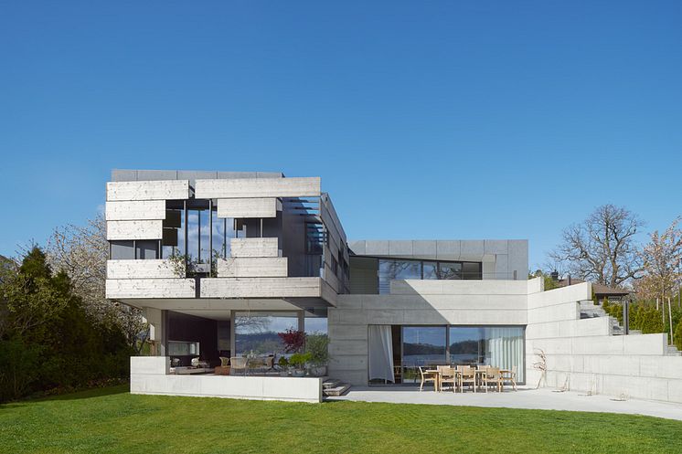 Omdiskuterad villa i Stockholms skärgård. God eller dålig arkitektur?