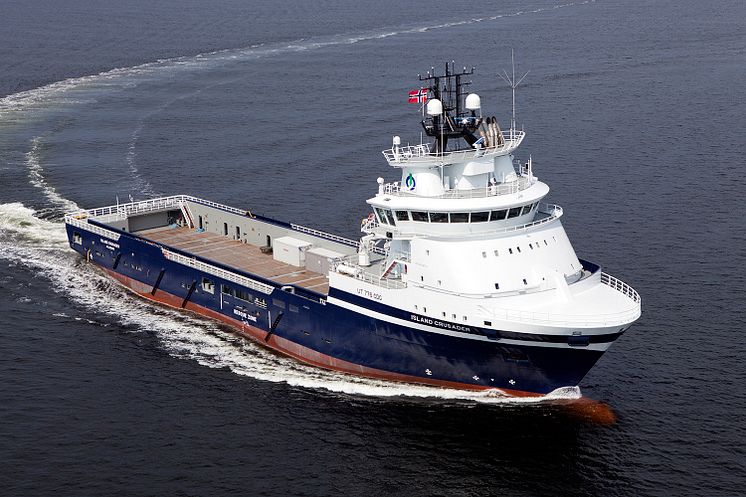 Kongsberg Maritime will convert Island Offshore's 'Island Crusader' to hybrid operation