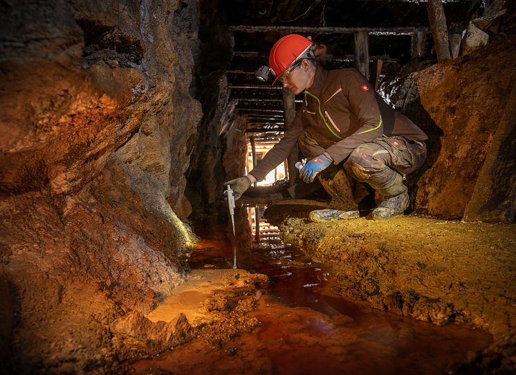 I et forskningsprojekt støttet af Audi Environmental Foundation udvindes ressourcer miljøvenligt og bæredygtigt ved hjælp af membranteknologi under jorden.