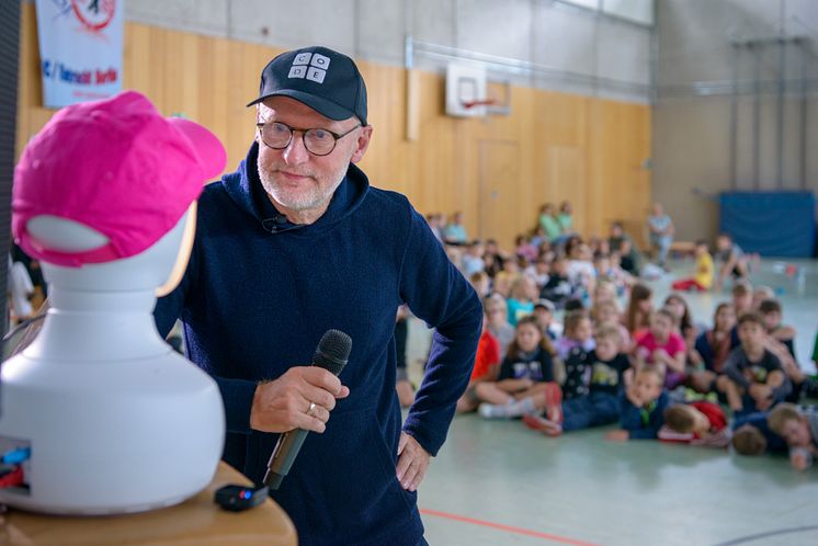 Tag der offenen Tür_ Helliwood an der dreieins Grundschule, Helliwood (1).jpg