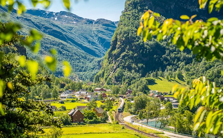 Den berømte Flåmsbana kan kombineres med Skandinavias lengste zipline