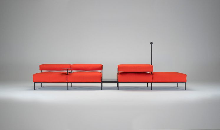 Platform sofa Lucy by Lucy Kurrein