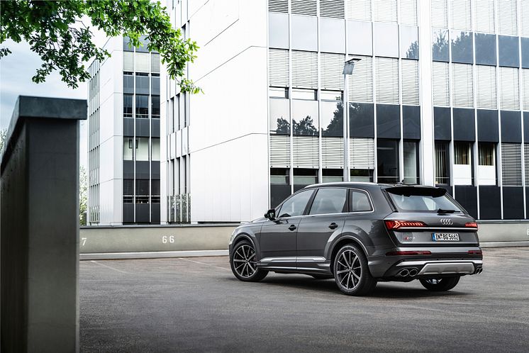 Audi SQ7 TFSI (2020)