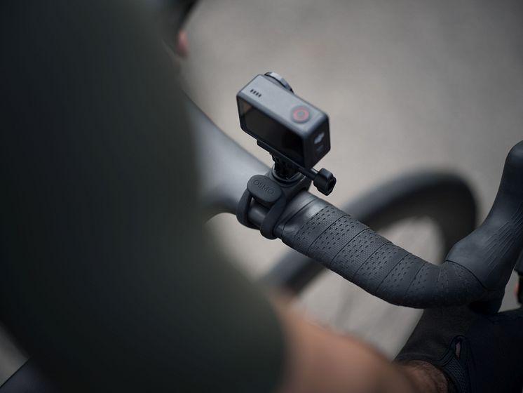 Osmo Action 5 Pro_Road Cycling_Flexible Mount_02.jpg