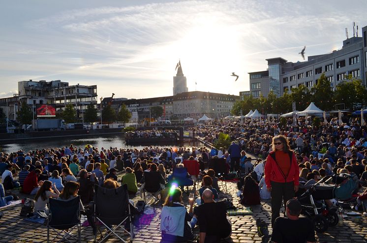 Sommertheater Liveübertragung 2017 - der Ponton am Bootshafen