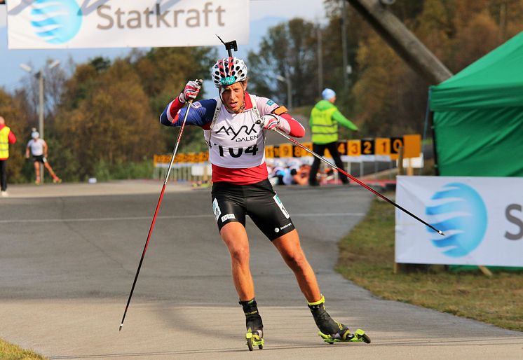 Lars Helge jaktstart NM rulleskiskyting