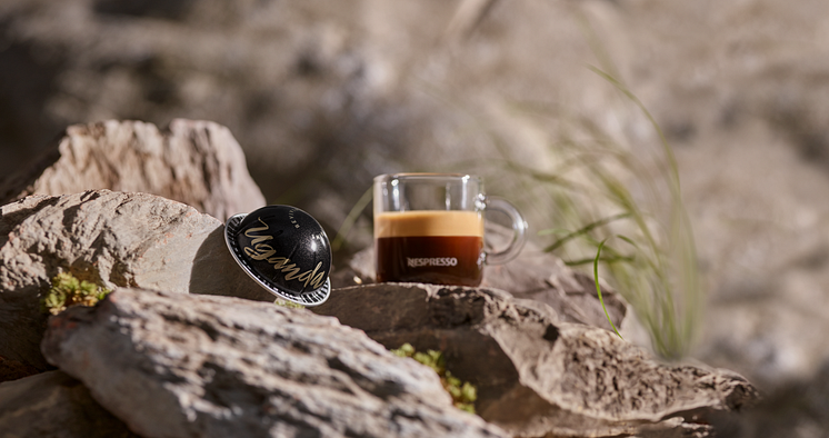 P_4036_NESPRESSO_210118_LMECHINEAU_060_UGANDA VL CAPSULE BLACK RECIPE_EXT