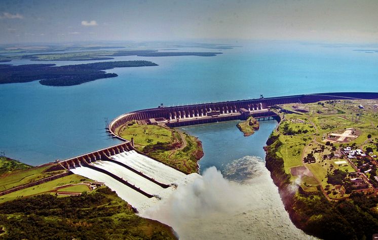 2. Itaipú, Brasilien/ Paraguay