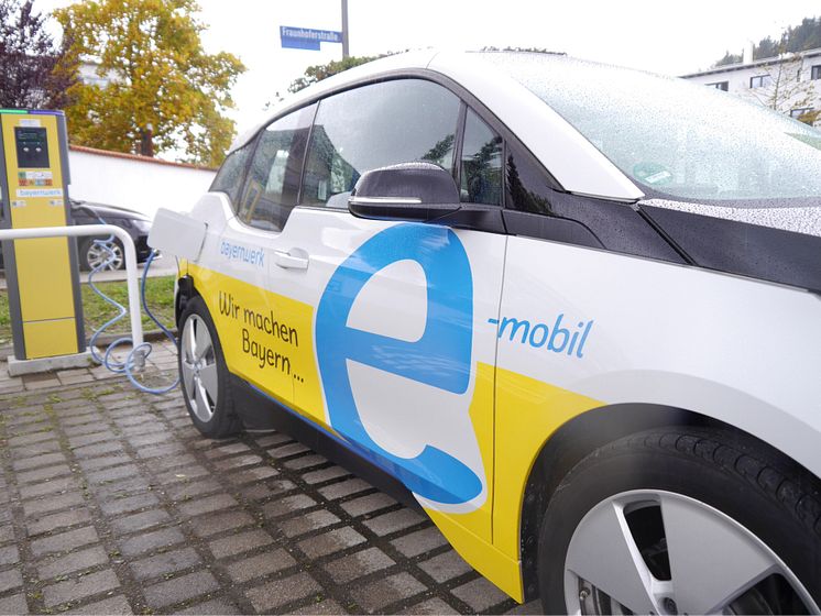 E-Mobilität am Bayernwerk Netzcenter Penzberg - Ladesäulen und Dienstleistungen