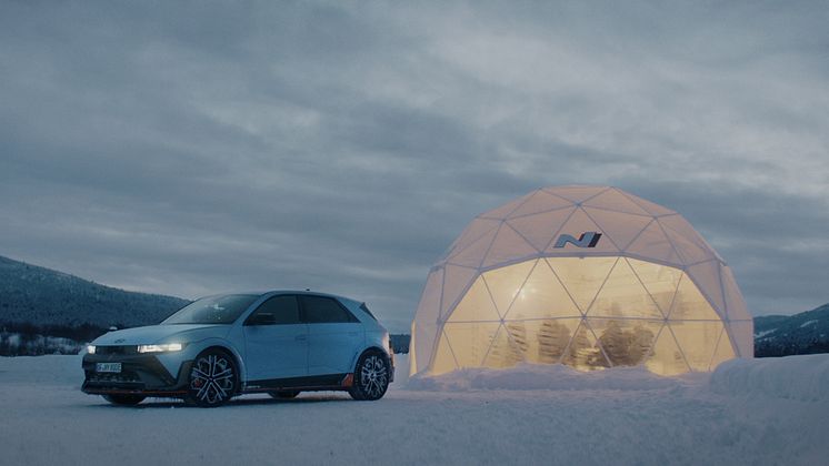 hyundai-ioniq-5-n-experiment-n-car-with-tent.jpg