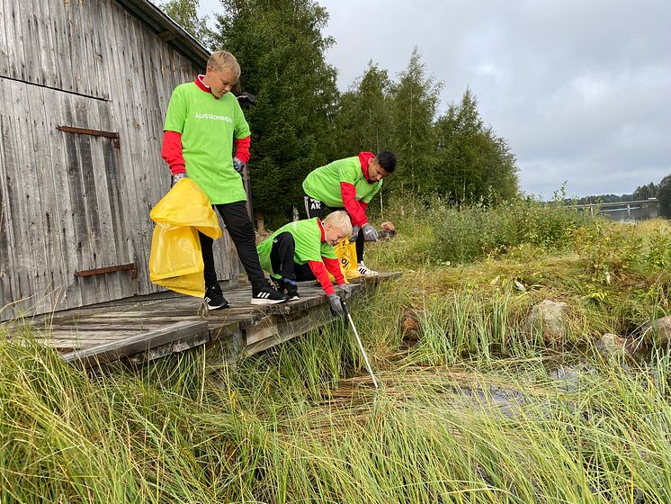 Älvdalens IF Fotboll städar Dalälven