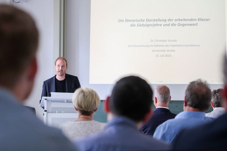 „Die literarische Darstellung der arbeitenden Klasse: die Siebzigerjahre und die Gegenwart“ | Antrittsvorlesung von Dr. Christoph Schaub an der Universität Vechta