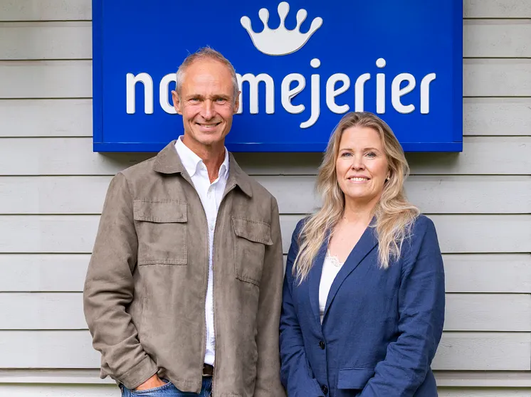 Marcus Thollin, marknads- och kategorichef Ost samt Victoria Johansson, chef Marknad och Innovation.