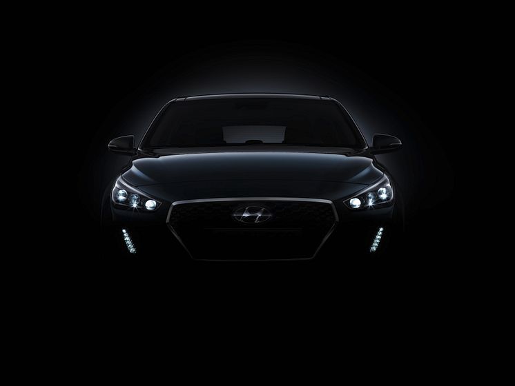 new_generation_hyundai_i30_teaser_front