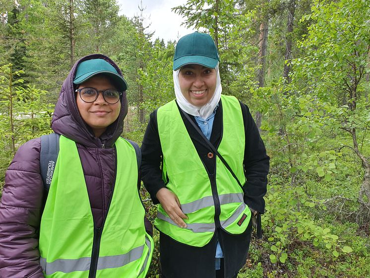 Pooja Yadav och Dalia Yacout uppskattade skogsbesöket.