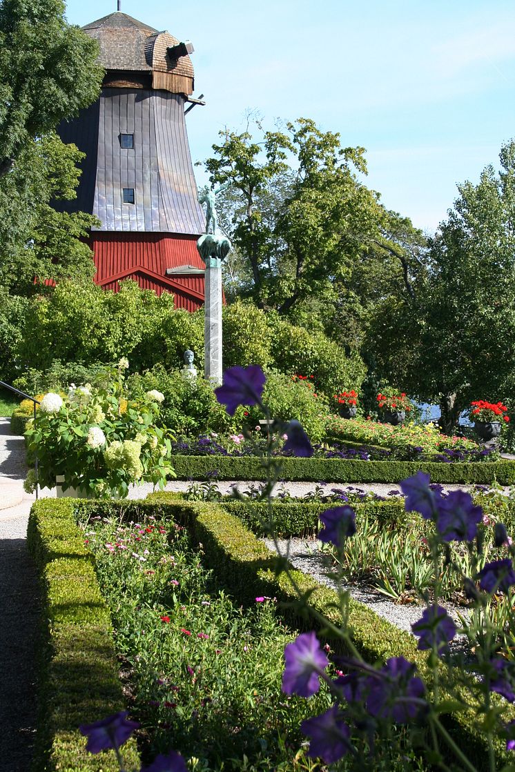 Rabatter på Galleriterassen.