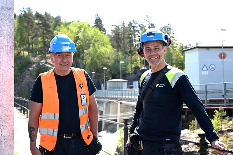 Dag Natedal fra Grenland Sportsfiskere og Sverre Revhaug fra Akershus Energi - Skien Kraftproduksjon.jpg