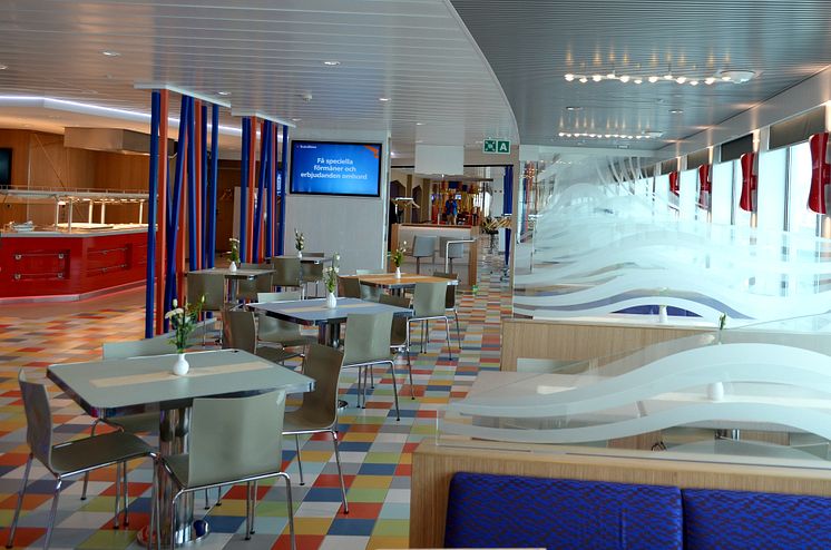 Restaurant auf Scandlines' neuer Hybridfähre "Berlin"