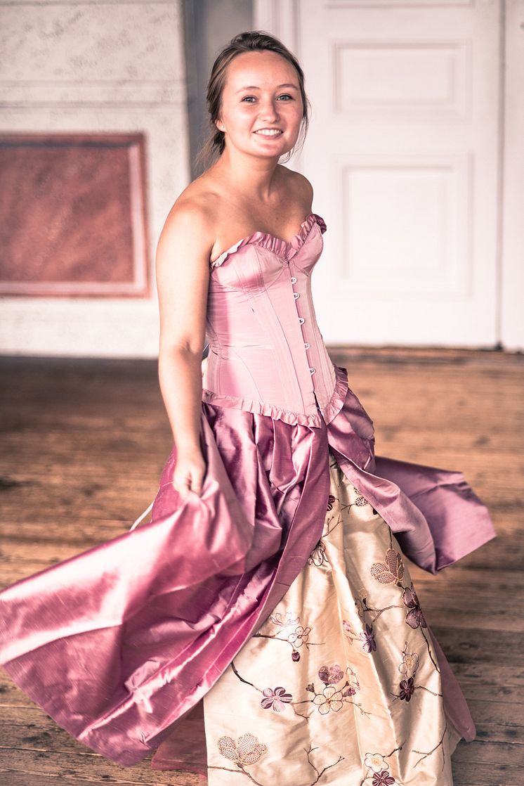 Press photo - Julia Lezhneva, solo concert at Drottningholms Slottsteater August 23, 2013