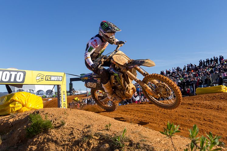 2022040404_008xx_MXGP_Rd4_ルノー選手_4000