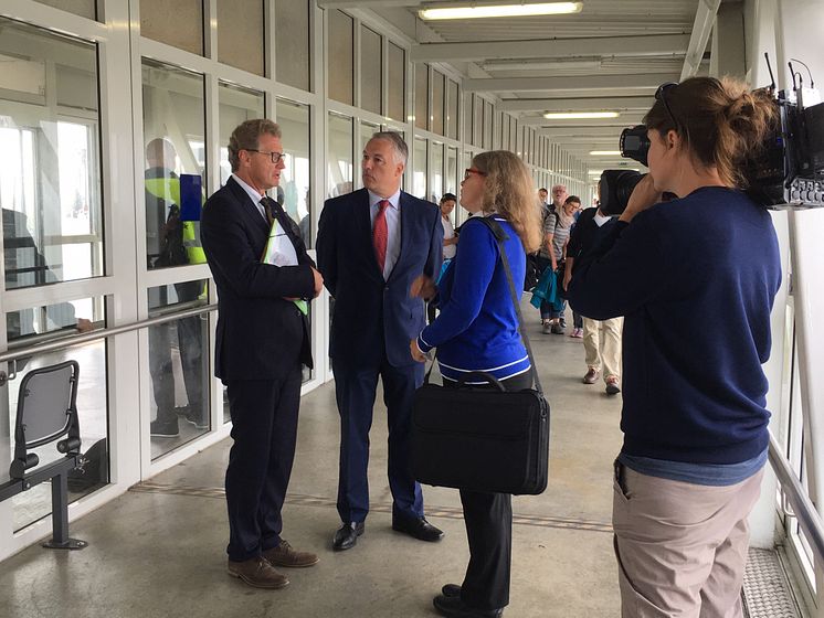 Besuch Dr. Bernd Buchholz auf der "Schleswig-Holstein"