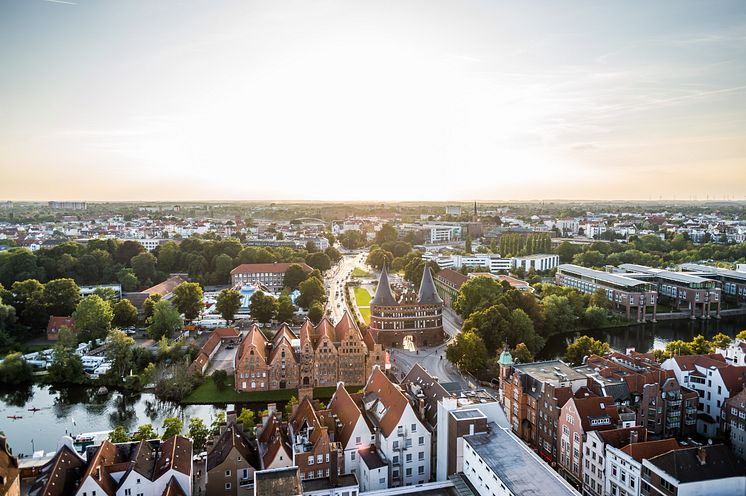 übeck: Luftfoto af den gamle bydel i hansestaden 