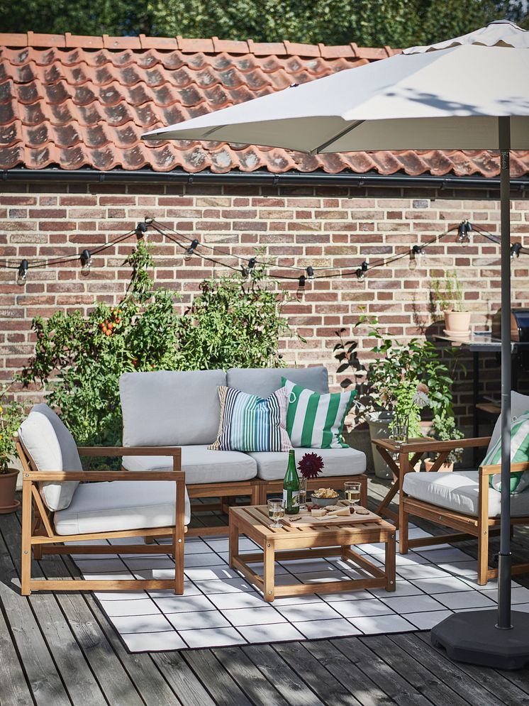 NÄMMARÖ lænestol, sofa og bord.jpg