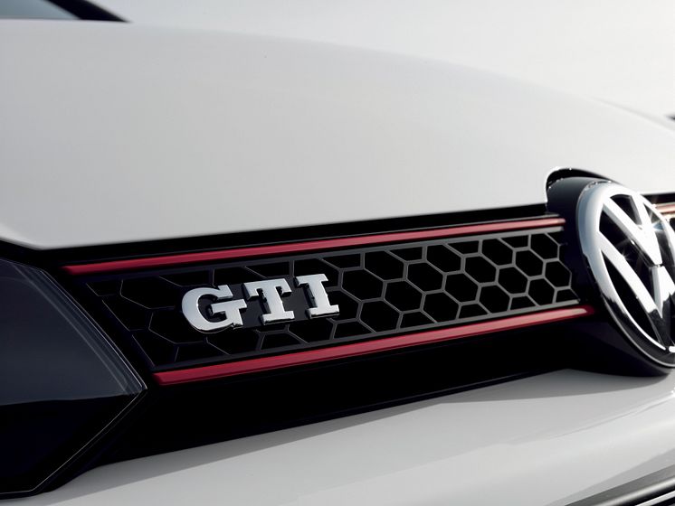 Volkswagen visar en studie av Golf GTI i Paris, bild 6