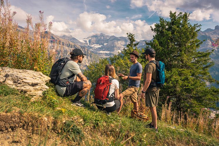 ST_3x2_Dents-du-Midi-herb-hike_97713