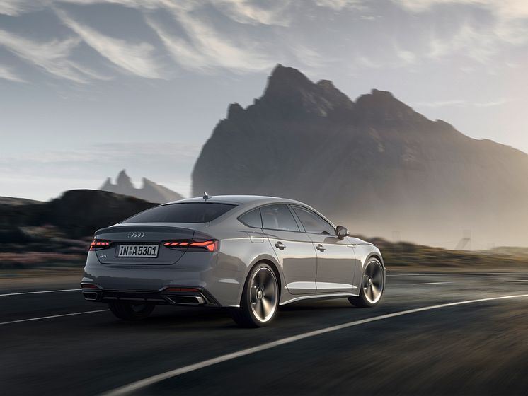 Audi A5 Sportback (kvantumgrå)