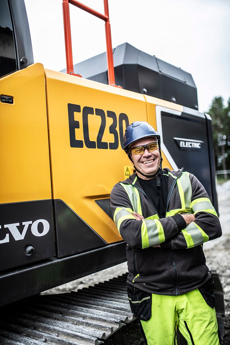 Volvo EC230 Electric och Abner Sjöberg