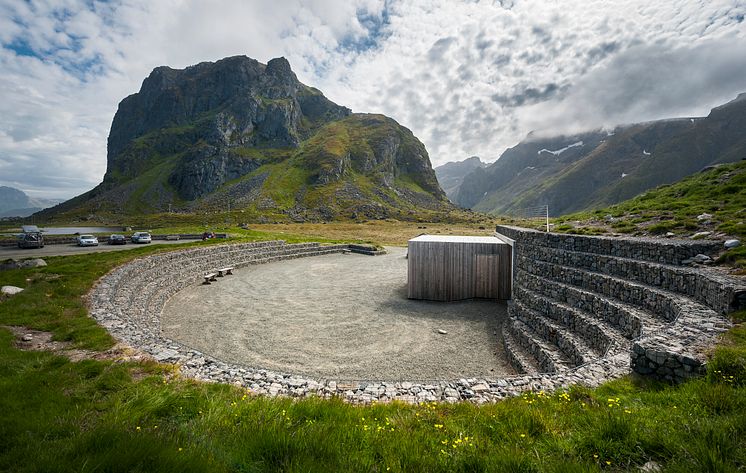 Eggum - Lofoten - Photo - Jarle Wæhler - Stsatens Vegvesen.jpg