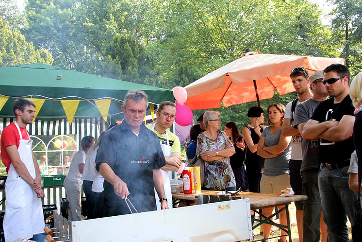 Tag der offenen Tür im Kinderhospiz: Bärenherz-Sommerfest lockt 1.000 Besucher in den Kees’schen Park