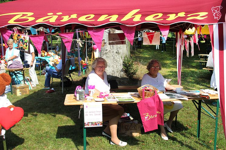 Tag der offenen Tür im Kinderhospiz: Bärenherz-Sommerfest lockt 1.000 Besucher in den Kees’schen Park