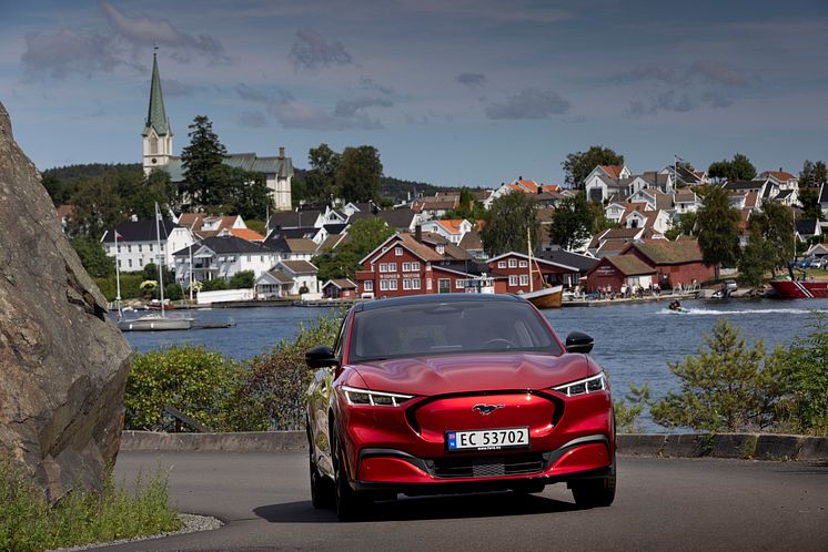 Ford Mustang Mach-E sommer 2021